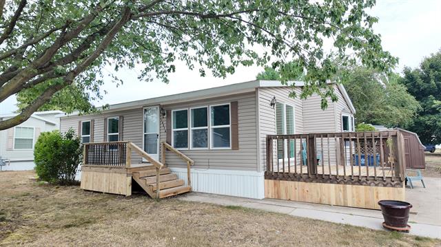 front view picture of 14275 Winters Creek East, West Olive, MI. 49460