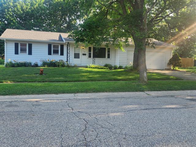 front view picture of 194 Bradley Street, Battle Creek, MI. 49017