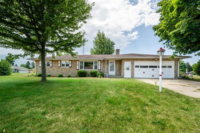 front view picture of 480 Kublick Drive, Benton Harbor, MI. 49022