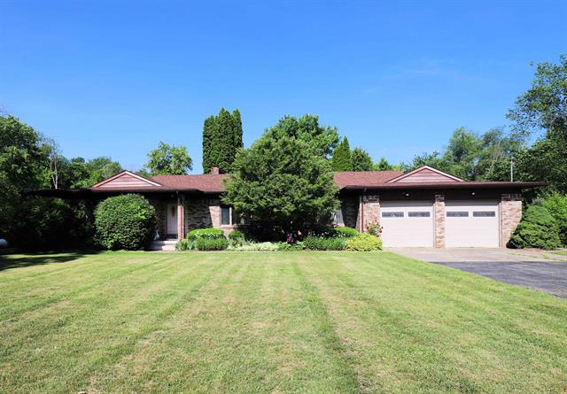 front view picture of 8141 N Elms Road, Flushing, MI. 48433