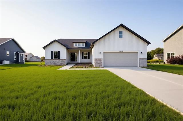 front view picture of 2353 Winners Circle, Saint Johns, MI. 48879