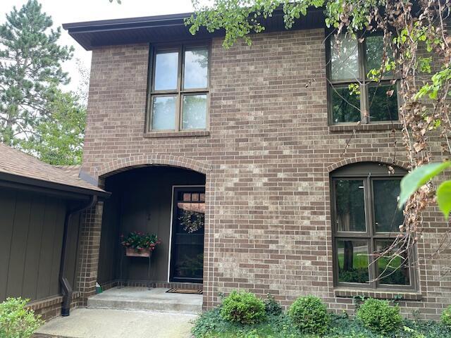 front view picture of 3646 Woodcliff Drive, Kalamazoo, MI. 49008