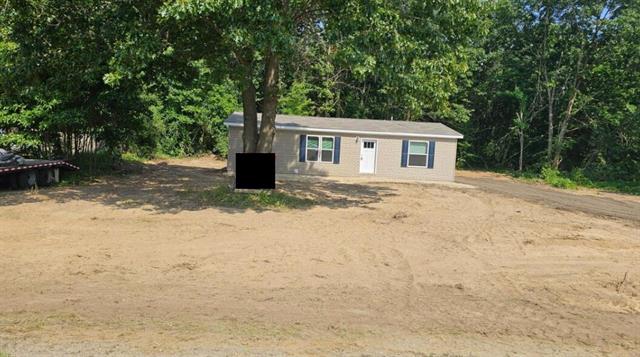 front view picture of 57907 James Drive, Three Rivers, MI. 49093