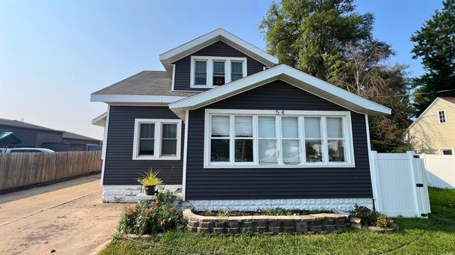 front view picture of 54 76Th Street Sw, Grand Rapids, MI. 49548