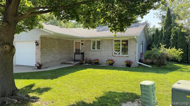 front view picture of 3797 Ramblewood Drive, Port Huron, MI. 48060