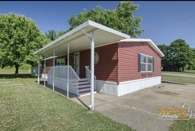 front view picture of 1163 Maple Leaf Lane Nw, Grand Rapids, MI. 49534