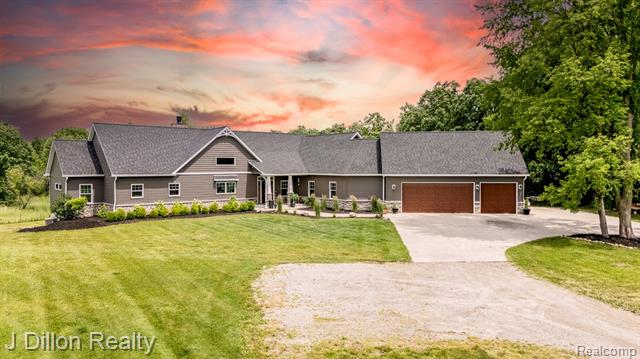 front view picture of 1811 E North Territorial Road, Whitmore Lake, MI. 48189