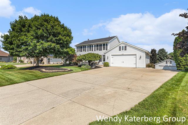 front view picture of 1033 Lumina Drive, Jenison, MI. 49428
