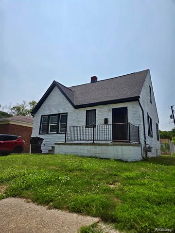 front view picture of 20569 Hickory Street, Detroit, MI. 48205
