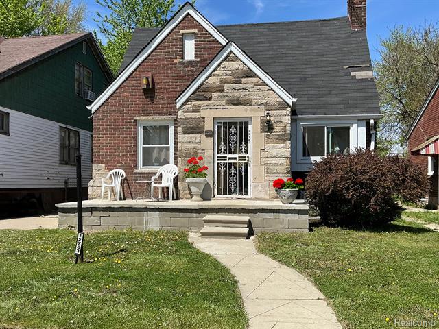 front view picture of 12783 Maiden Street, Detroit, MI. 48213