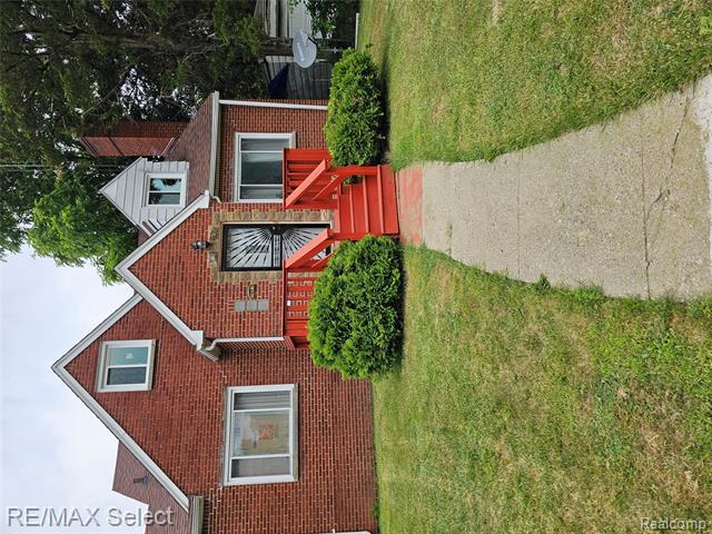 front view picture of 514 Mcclellan W, Flint, MI. 48505