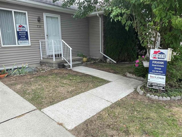 front view picture of 720 Channel Drive, Marine City, MI. 48039