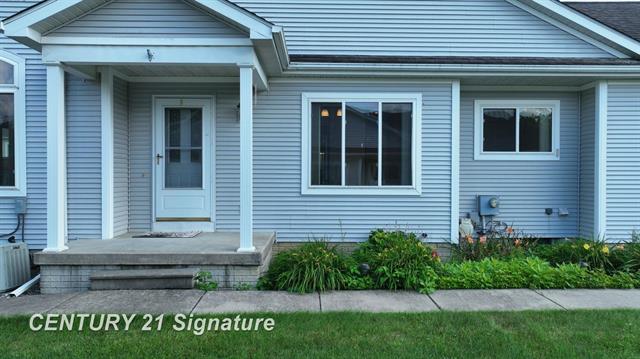 front view picture of 132 Aberdeen Drive, Flushing, MI. 48433
