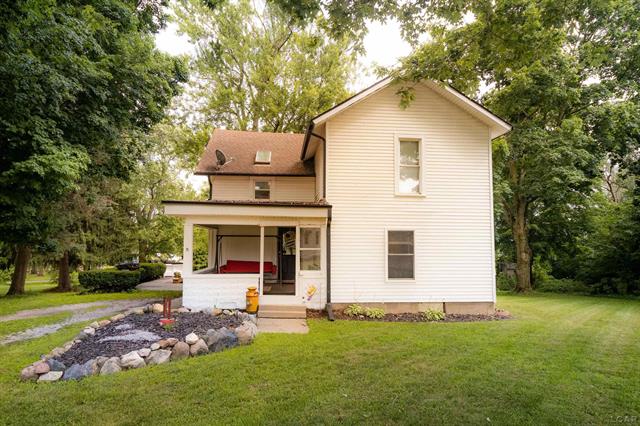 front view picture of 1193 Seneca Street, Adrian, MI. 49221