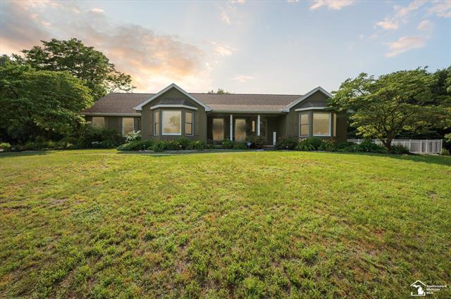 front view picture of 7131 Jackman Road, Temperance, MI. 48182
