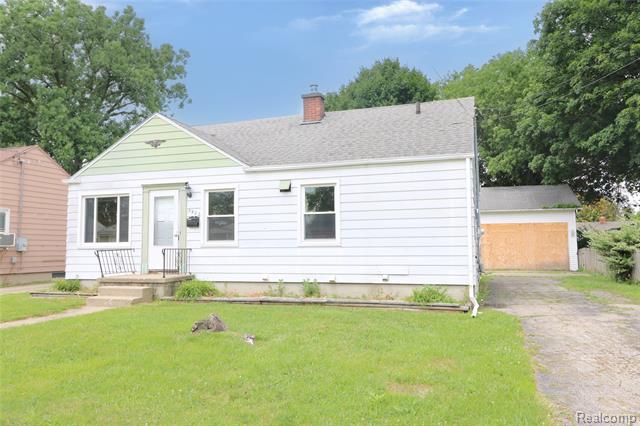 front view picture of 3922 Hogarth Avenue, Flint, MI. 48532