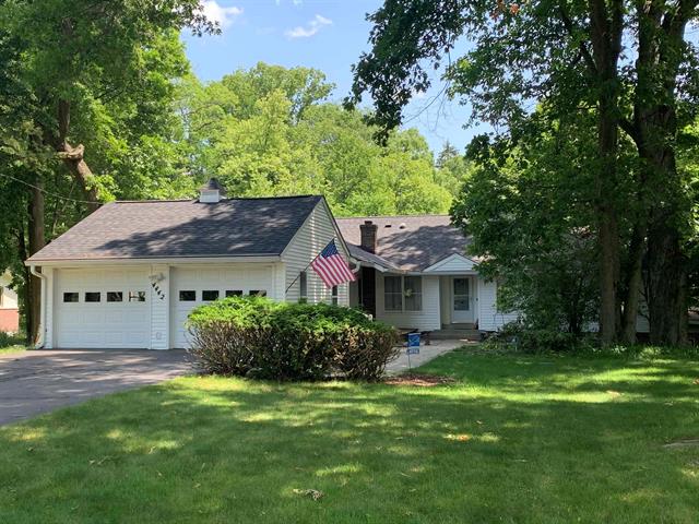 front view picture of 4442 Congdon Drive, Williamston, MI. 48895