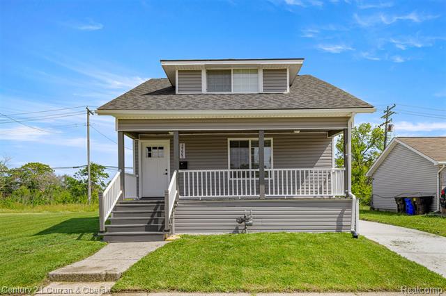 front view picture of 14665 Saratoga Street, Detroit, MI. 48205