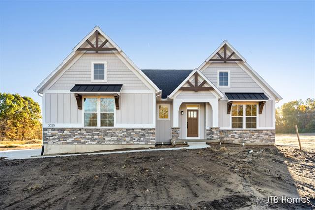 front view picture of 2020 Fallasburg Park Drive Ne, Lowell, MI. 49331