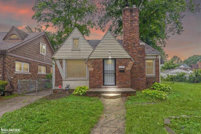 front view picture of 14401 Glastonbury Avenue, Detroit, MI. 48223