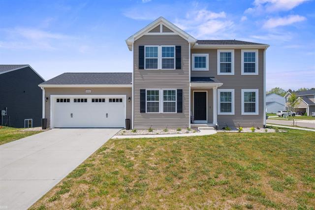 front view picture of 10888 Vine Leaf Circle, Royal Oak, MI. 48067