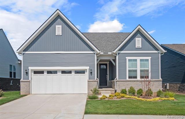 front view picture of 1610 Moss Drive, Milford, MI. 48381