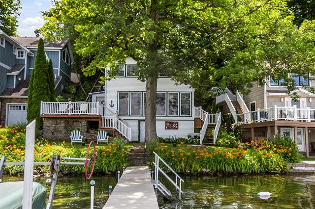 front view picture of 68534 Hill Street, Sturgis, MI. 49091