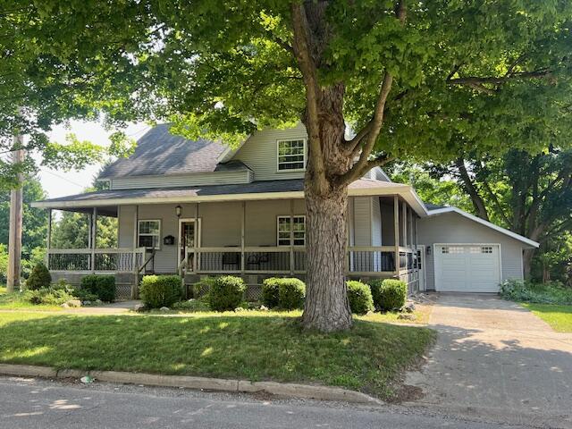 front view picture of 1101 S Jefferson Street, Hastings, MI. 49058