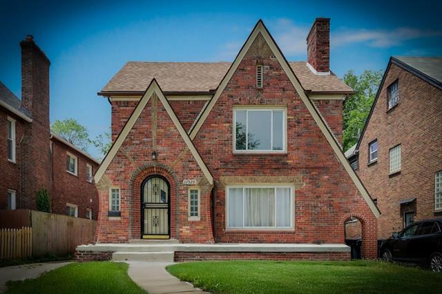 front view picture of 17529 Roselawn Street, Detroit, MI. 48221