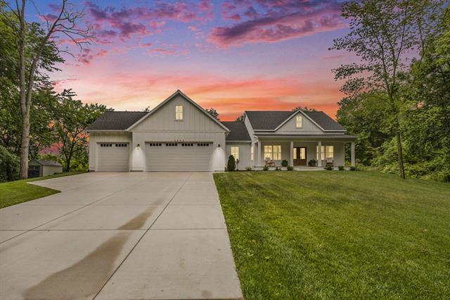 front view picture of 3493 68Th Street Sw, Byron Center, MI. 49315