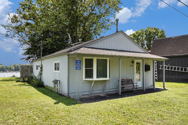 front view picture of 1332 Cherokee Drive, Union City, MI. 49094