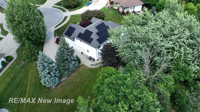 front view picture of 4270 Pebble Creek Court, Saginaw, MI. 48603