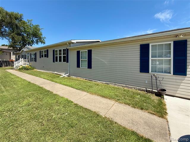 front view picture of 6400 S Dixie Hwy, Lot #62, Erie, MI. 48133