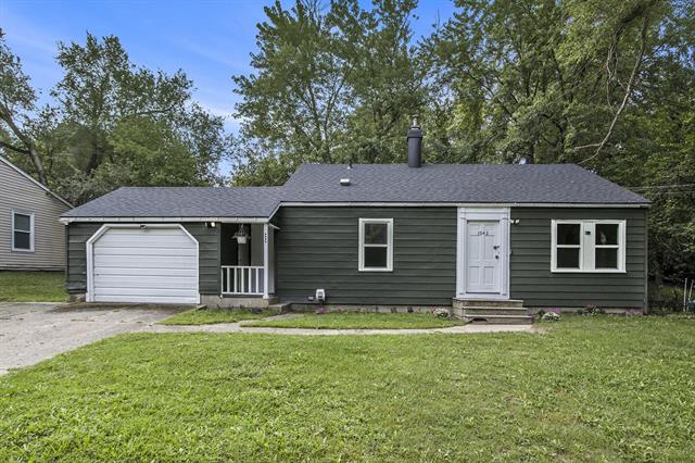 front view picture of 1042 E Mosel Avenue, Kalamazoo, MI. 49004
