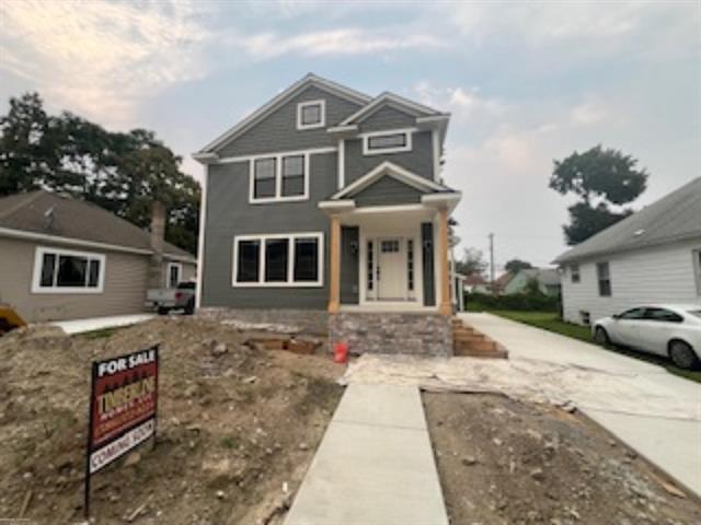 front view picture of 281 E Lafayette Street, Romeo, MI. 48065