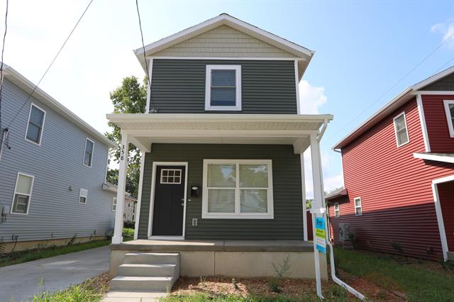 front view picture of 358 Fox Street Sw, Grand Rapids, MI. 49507