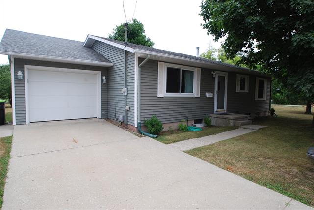 front view picture of 308 N 4Th Street, West Branch, MI. 48661