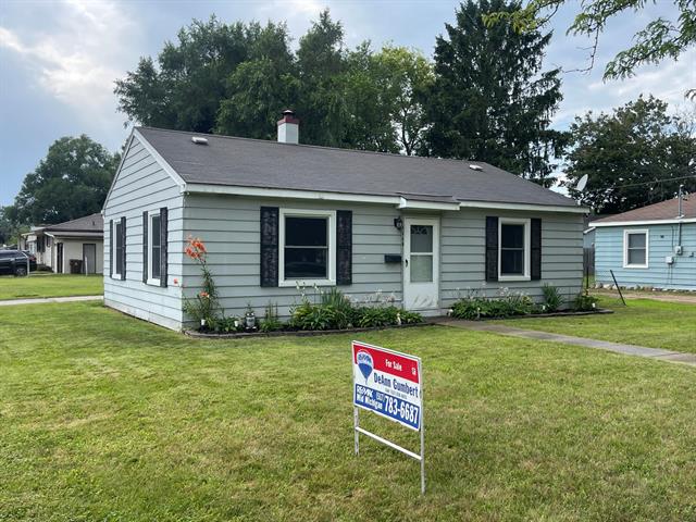 front view picture of 1109 Terpenning Street, Albion, MI. 49224