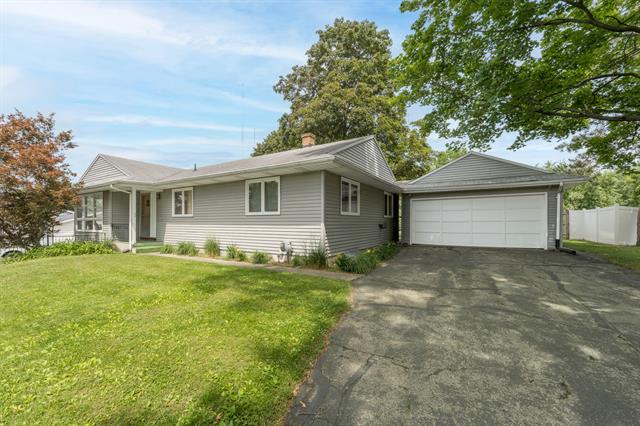 front view picture of 4092 Saratoga Avenue, Kalamazoo, MI. 49048