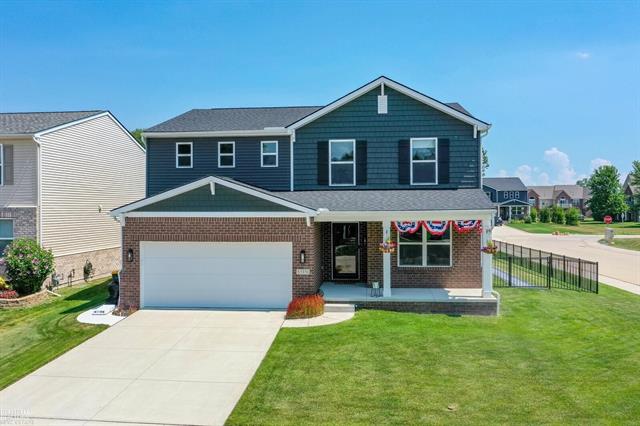 front view picture of 51310 Mayfield Drive, New Baltimore, MI. 48047