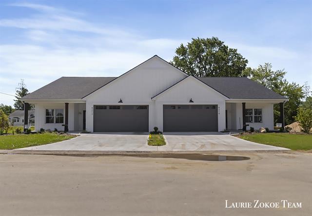 front view picture of 4214 Tallman Woods Drive Ne, Grand Rapids, MI. 49534