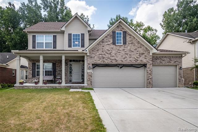 front view picture of 17341 Spartan Drive, Romulus, MI. 48174