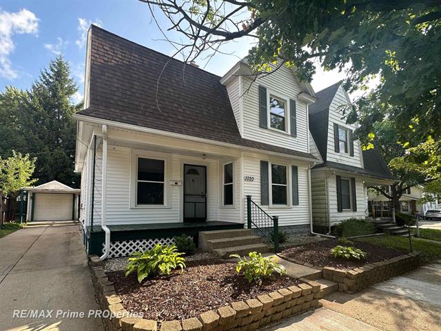 front view picture of 1020 Tenth Street, Grand Rapids, MI. 49504