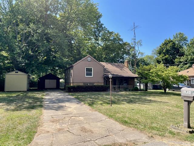 front view picture of 1754 Elm Terrace, Benton Harbor, MI. 49022