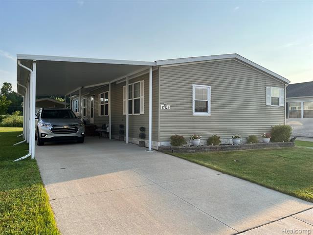 front view picture of 37421 Grindstone Trail, New Haven, MI. 48048