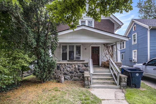 front view picture of 1117 S Forest Avenue, Ann Arbor, MI. 48104