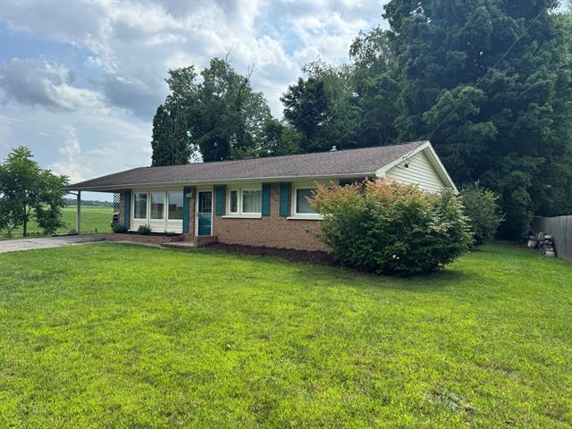 front view picture of 29472 Albion Road, Albion, MI. 49224