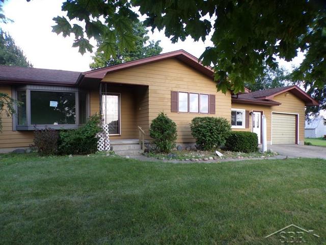 front view picture of 75 Bradleyville Road, Reese, MI. 48757