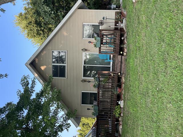 front view picture of 320 Nottingham Drive, Brooklyn, MI. 49230