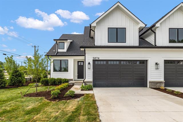 front view picture of 5874 Heights Drive, Sterling Heights, MI. 48314